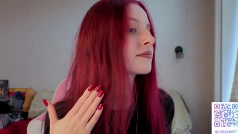 Snapshot of lisiasweet chatting on 06/08/26, 01:22 Lika online show from 06/08/26, 01:22