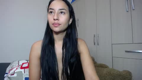 Lisa online show from 01/09/25, 01:02