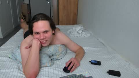 Alfie online show from 12/14/24, 03:18