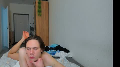 Alfie online show from 12/19/24, 06:01