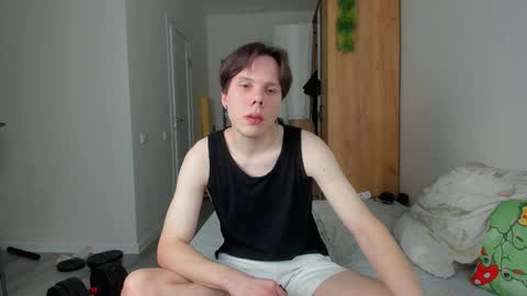 Alfie online show from 01/06/25, 01:09