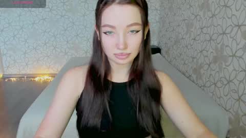 Snapshot of lissa_cristal_ chatting on 05/30/26, 10:12 lissa_cristal_ online show from 05/30/26, 10:12