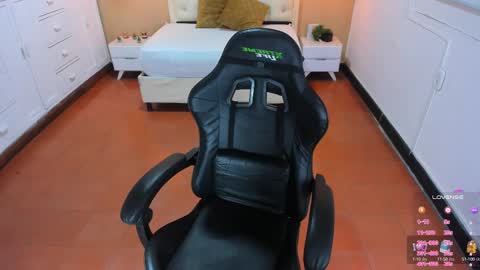 L I S S A  online show from 02/10/25, 04:08