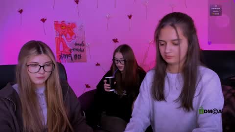 lissa_night online show from 04/10/26, 06:56