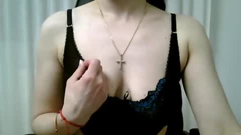 Lissa online show from 03/12/26, 09:21