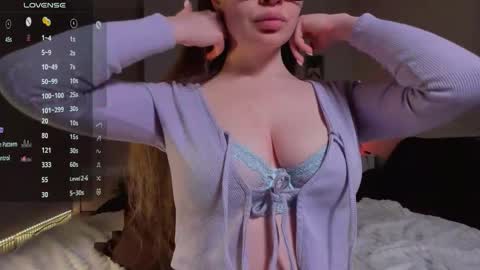 lissa_rose online show from 11/08/25, 04:18