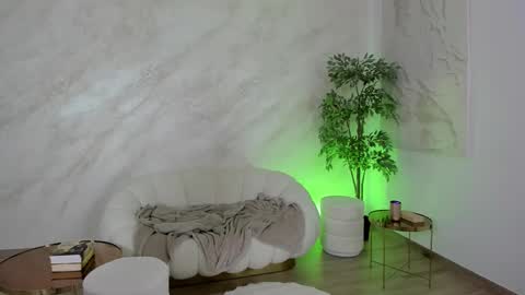 Alexa online show from 11/17/25, 09:09