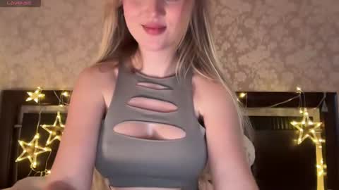 Snapshot of lissablush_ chatting on 06/14/26, 02:30 Lissa online show from 06/14/26, 02:30