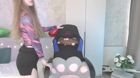 Lissa online show from 03/28/26, 07:19