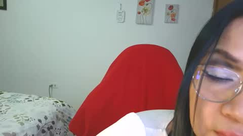 Snapshot of lissafeethot chatting on 05/27/26, 11:24 Lissafeethot online show from 05/27/26, 11:24