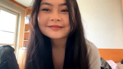 Snapshot of lissatockey chatting on 03/20/26, 12:21 Eva online show from 03/20/26, 12:21