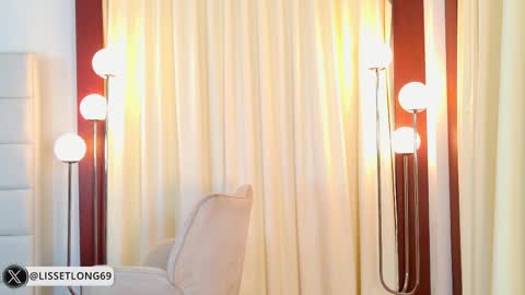 Lisseth Long  online show from 04/21/26, 12:23