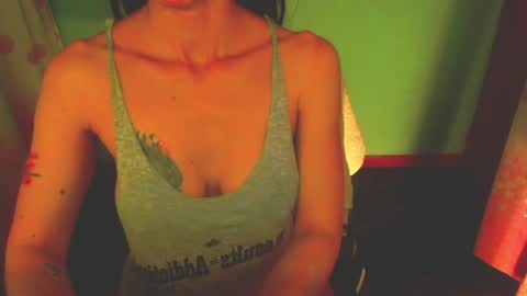 Liss online show from 02/04/25, 03:26