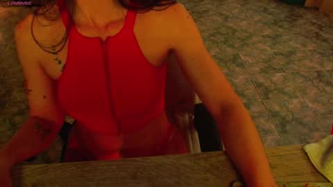 Liss online show from 11/20/25, 03:23