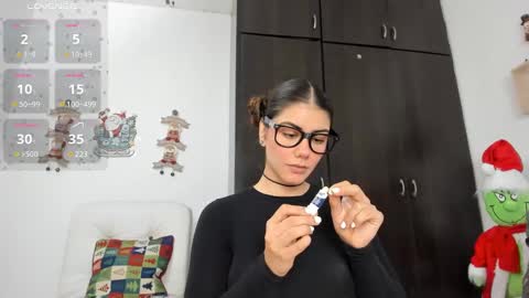 Lis  online show from 12/12/24, 04:43