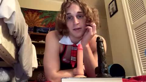 Peaches online show from 10/13/25, 05:51