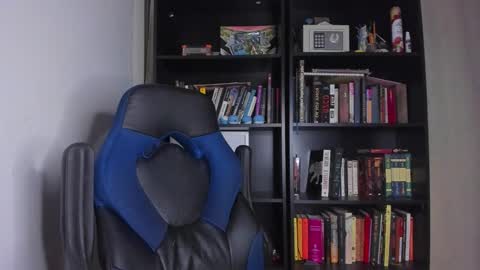 Literateboy online show from 12/04/25, 01:15