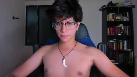Literateboy online show from 05/17/26, 01:47