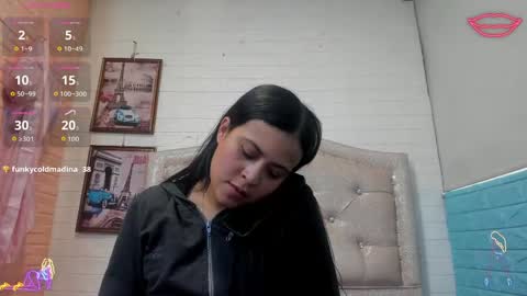 VANESSA online show from 04/29/26, 05:30