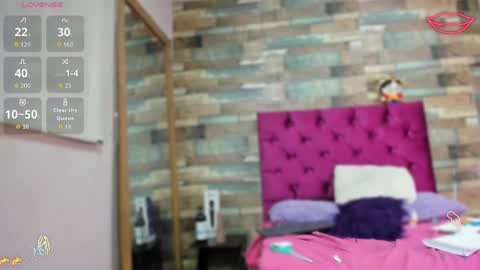 Snapshot of litlenessa_ chatting on 05/28/26, 12:24 VANESSA online show from 05/28/26, 12:24