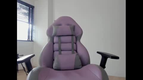 Danni online show from 01/13/25, 09:52