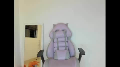 Danni online show from 02/21/25, 12:49