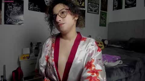 little__ammy online show from 03/06/26, 06:10
