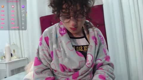  AMY  online show from 10/04/25, 08:18