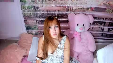 Snapshot of little__doll18 chatting on 06/10/26, 08:08 little__doll18 online show from 06/10/26, 08:08