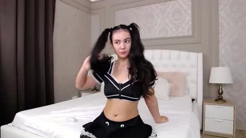 Iris online show from 10/25/25, 04:20