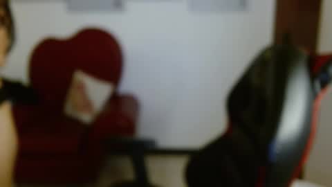 Snapshot of little__sofi_ chatting on 11/18/25, 02:43 Sofi online show from 11/18/25, 02:43