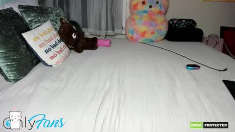 Veronica and Alex online show from 01/13/26, 04:51