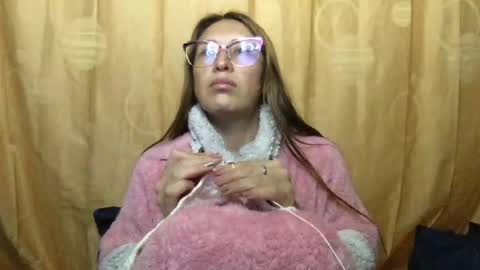 Snapshot of little_devil_diablita90 chatting on 07/04/26, 02:07 Diablita online show from 07/04/26, 02:07