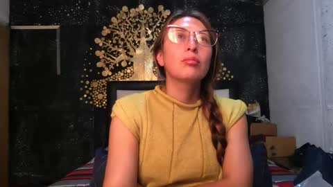 Snapshot of little_devil_diablita90 chatting on 07/19/26, 10:02 Diablita online show from 07/19/26, 10:02