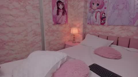 Snapshot of little_doll_4u chatting on 09/17/25, 02:19 ANNI online show from 09/17/25, 02:19