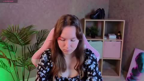 Alexandra online show from 05/08/26, 01:55