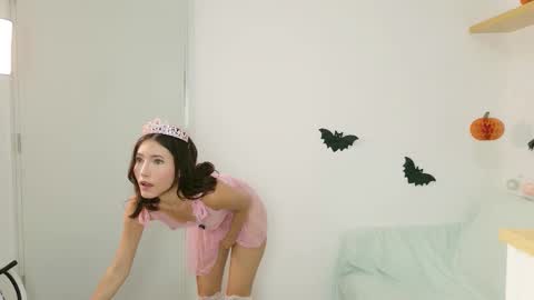 Little Effy online show from 10/14/25, 11:27