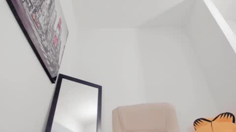 Help me reach 100 likes online show from 03/07/25, 10:21