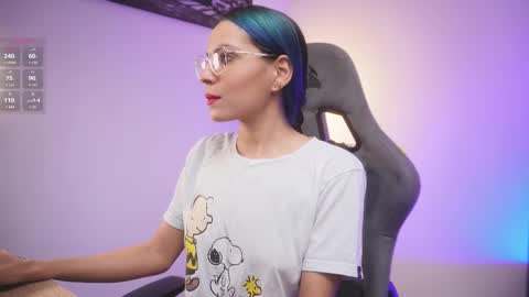 Help me reach 100 likes online show from 02/18/26, 07:10