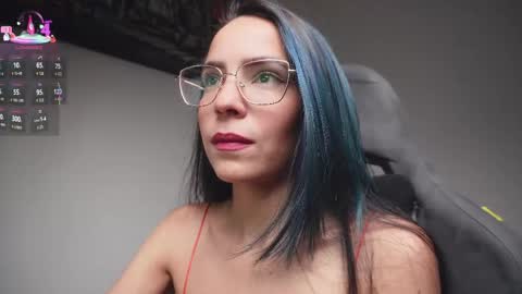 Help me reach 100 likes online show from 04/14/26, 07:09