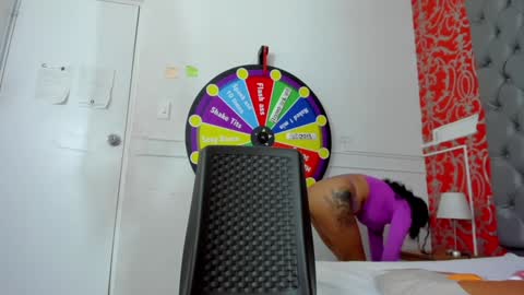 little_lilith_apple online show from 02/06/25, 01:49