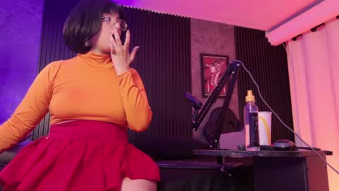 Maeve  online show from 02/01/25, 12:29