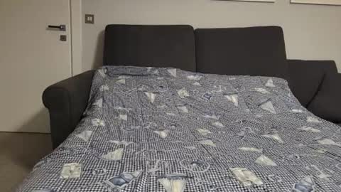 GiuliaFrancesco online show from 01/01/25, 04:07