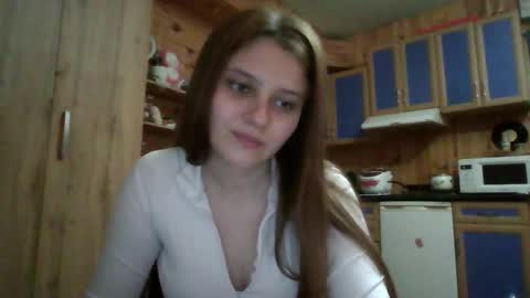 little_shygirl_ online show from 09/30/25, 04:23
