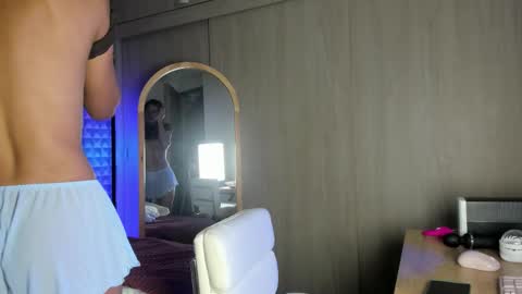 alex online show from 02/19/26, 02:18