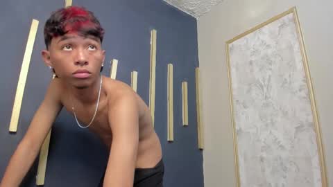 Snapshot of little_twink19x chatting on 02/19/26, 08:27 JESSAR online show from 02/19/26, 08:27