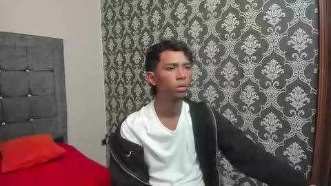 Snapshot of little_twink19x chatting on 03/02/26, 07:10 JESSAR online show from 03/02/26, 07:10