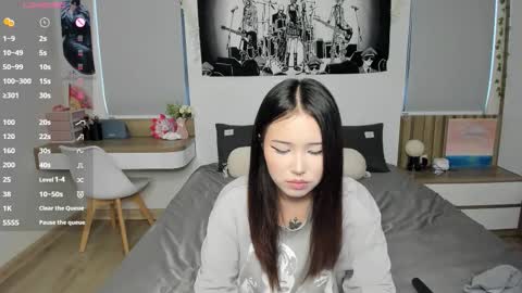 Snapshot of little_yena chatting on 02/03/26, 07:13 Yena and Gabby online show from 02/03/26, 07:13