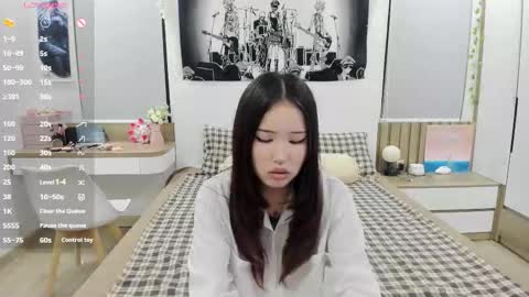 Snapshot of little_yena chatting on 02/19/26, 05:31 Yena and Gabby online show from 02/19/26, 05:31