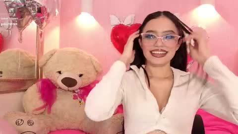 Ari online show from 02/17/26, 07:09